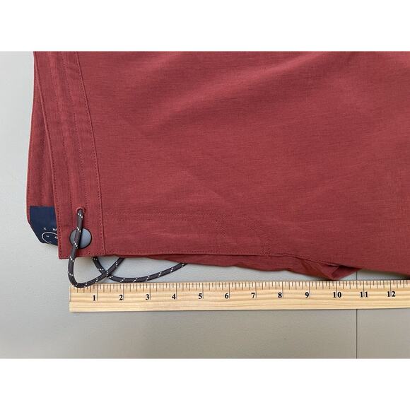 Even‎ Tide Men's Drawstring Kai Hybrid Short in Red Size 33/7 NWOT - Picture 7 of 8